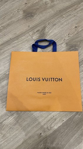 Authentic louis vuitton large - authentic,