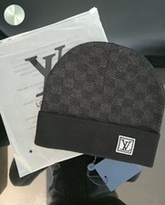 Louis Vuitton Men's LV